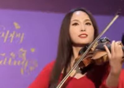 Say Yes化身魔女穿梭一年四季